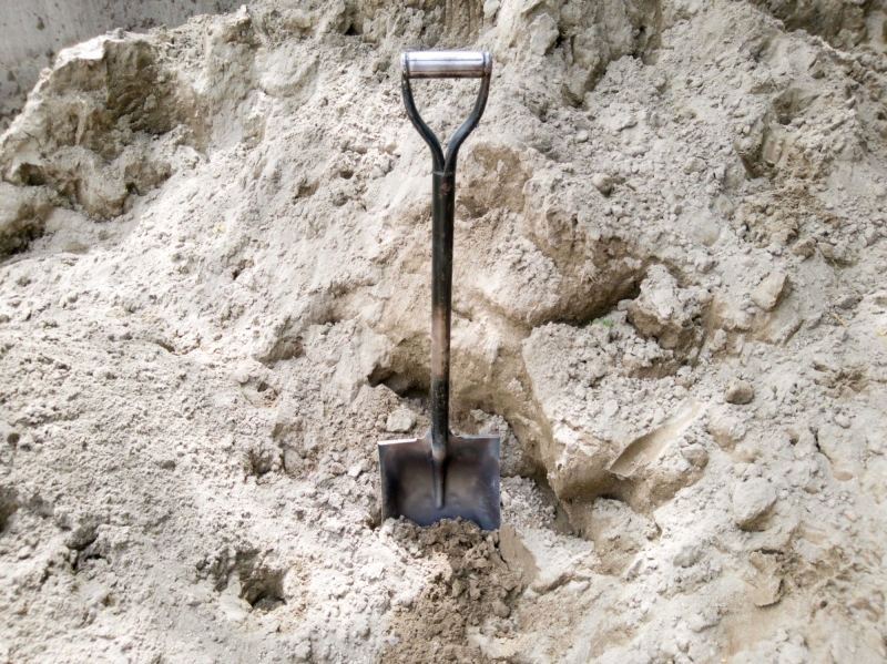 Building material supplier dust spade shovel bel 2025 02 03 19 59 56 utc min